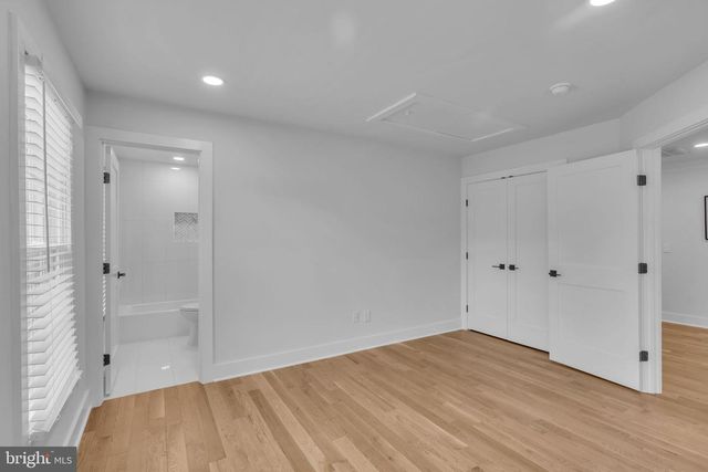 12111 WALNUT BRANCH RD, Reston, VA 20194