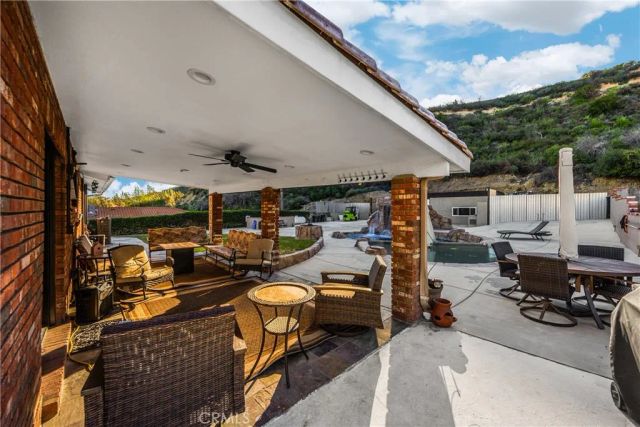 3070 Lytle Creek, Fontana, CA 92336