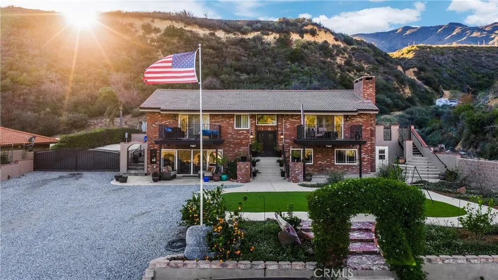 3070 Lytle Creek, Fontana, CA 92336