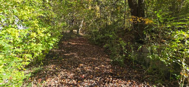 408 Hollywood Drive, Rossville, GA 30741