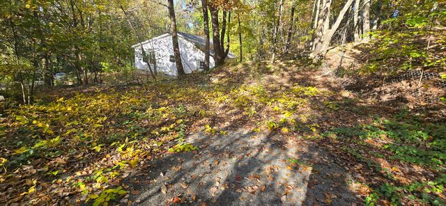 408 Hollywood Drive, Rossville, GA 30741