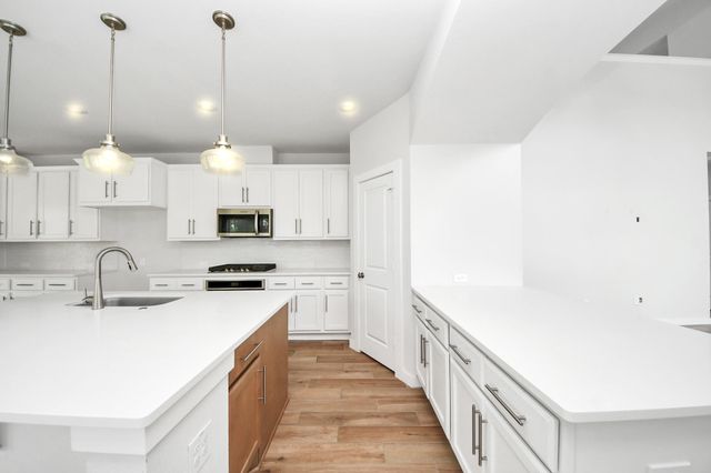 143 Lukewood Circle, Conroe, TX 77318