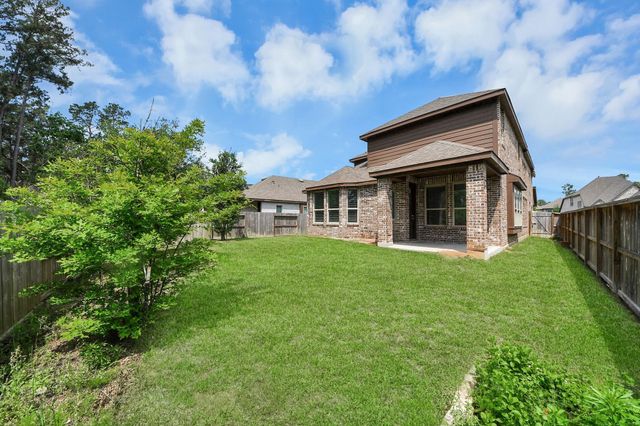 143 Lukewood Circle, Conroe, TX 77318