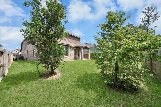 143 Lukewood Circle, Conroe, TX 77318