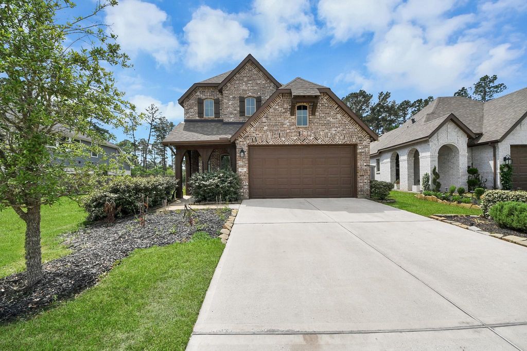 143 Lukewood Circle, Conroe, TX 77318