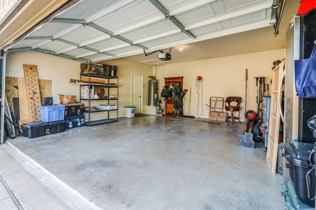 230 Sandy Way, Red Oak, TX 75154