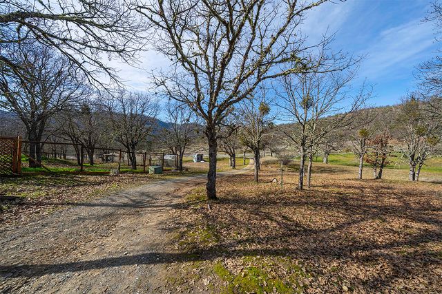 10376 Sterling Creek Road, Jacksonville, OR 97530