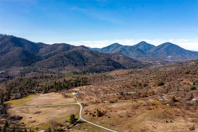 10376 Sterling Creek Road, Jacksonville, OR 97530