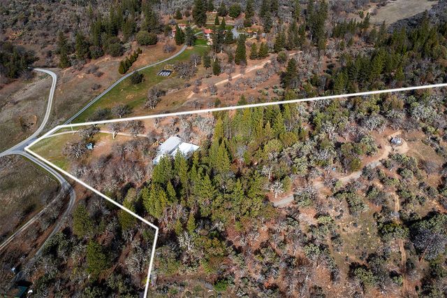 10376 Sterling Creek Road, Jacksonville, OR 97530