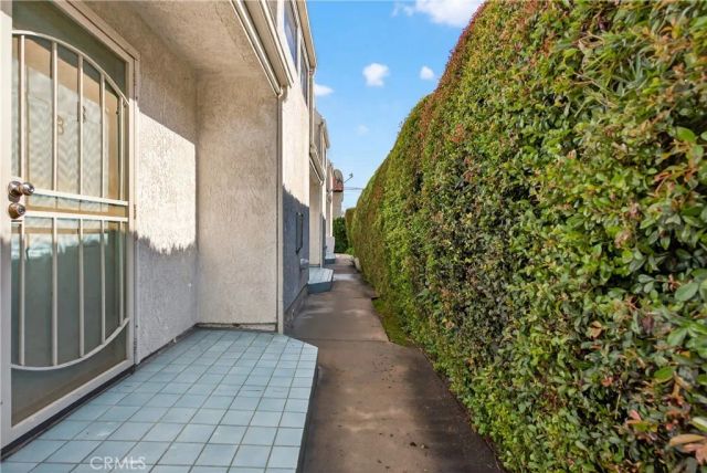 904 S 2nd E, Alhambra, CA 91801