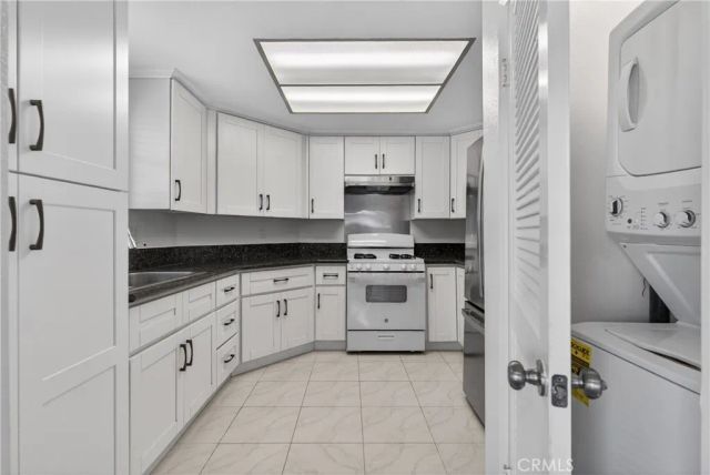 904 S 2nd E, Alhambra, CA 91801