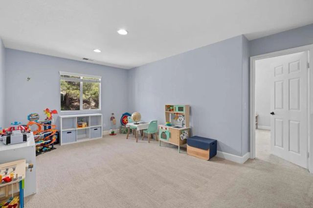 765 Avenida Abeja, San Marcos, CA 92069