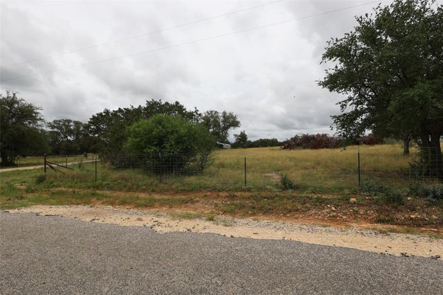 1399 Klett Ranch RD, Johnson City, TX 78636