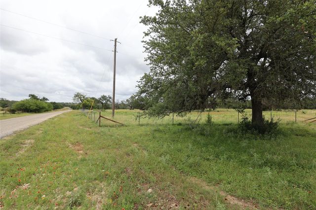 1399 Klett Ranch RD, Johnson City, TX 78636