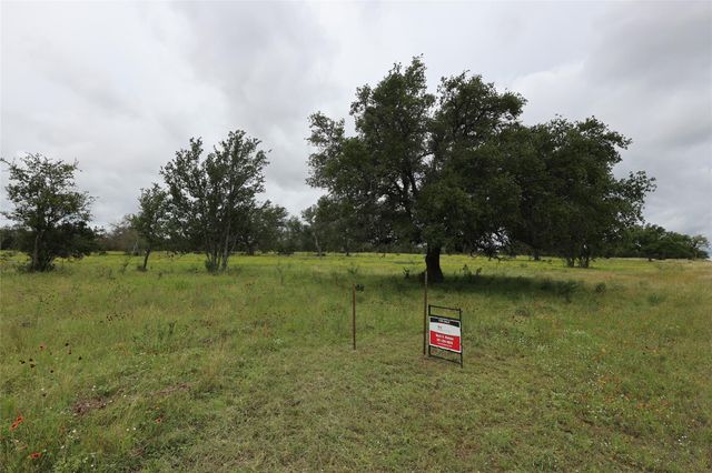 1399 Klett Ranch RD, Johnson City, TX 78636