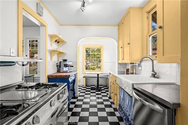 2024 Beverly, Pasadena, CA 91104