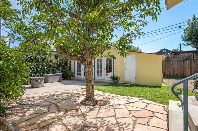 2024 Beverly, Pasadena, CA 91104