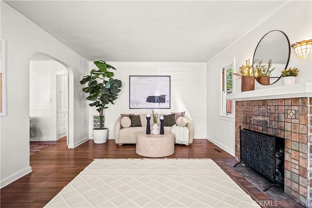 2024 Beverly, Pasadena, CA 91104