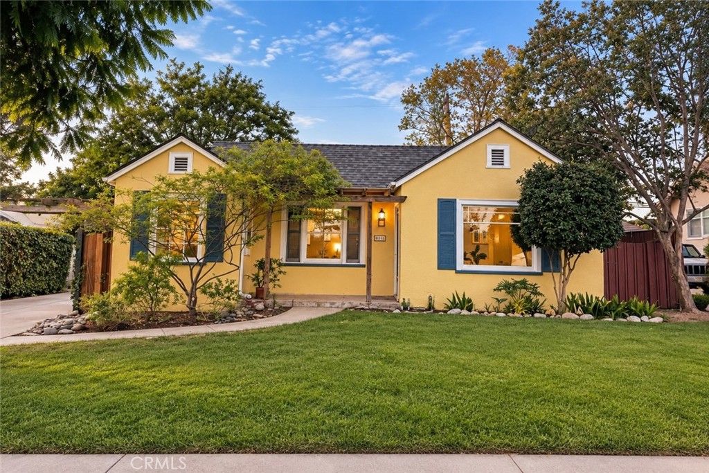 2024 Beverly, Pasadena, CA 91104