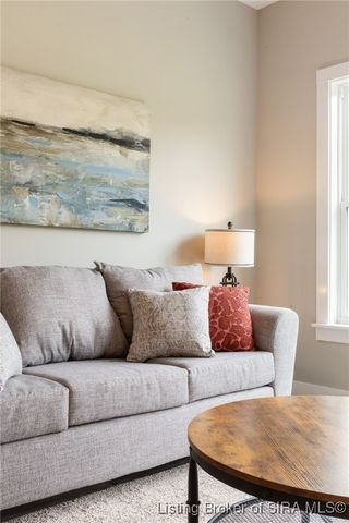 3204 Asher Way 128, Jeffersonville, IN 47130