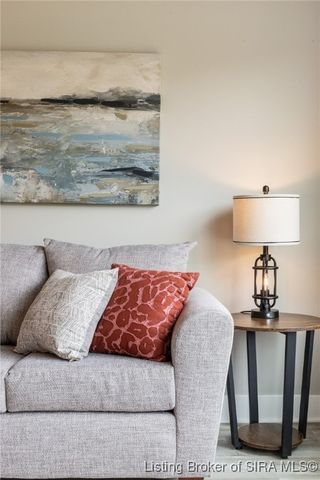 3204 Asher Way 128, Jeffersonville, IN 47130