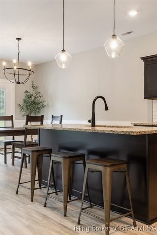 3204 Asher Way 128, Jeffersonville, IN 47130