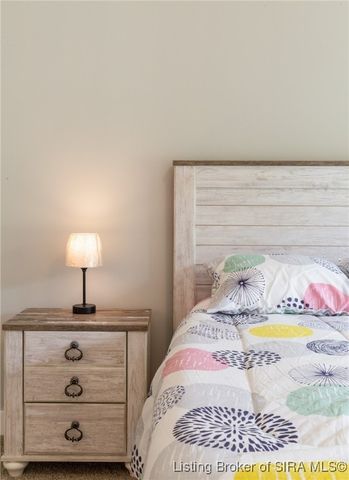 3204 Asher Way 128, Jeffersonville, IN 47130