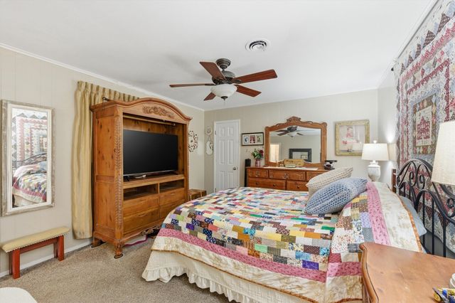 515 Pecan Street, Collinsville, TX 76233