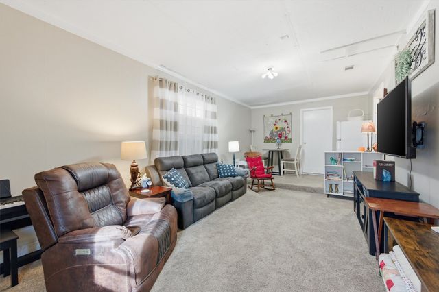 515 Pecan Street, Collinsville, TX 76233