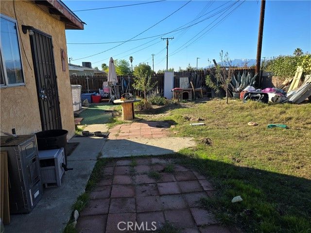 887 Carlotta Court, Redlands, CA 92374