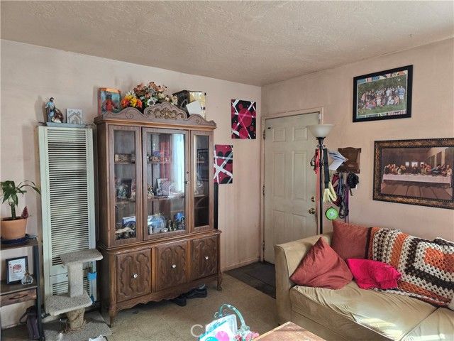 887 Carlotta Court, Redlands, CA 92374