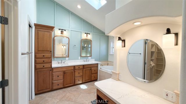26061 Via Viento, Mission Viejo, CA 92691