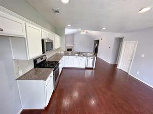 9418 Brackenton Crest Drive, Spring, TX 77379