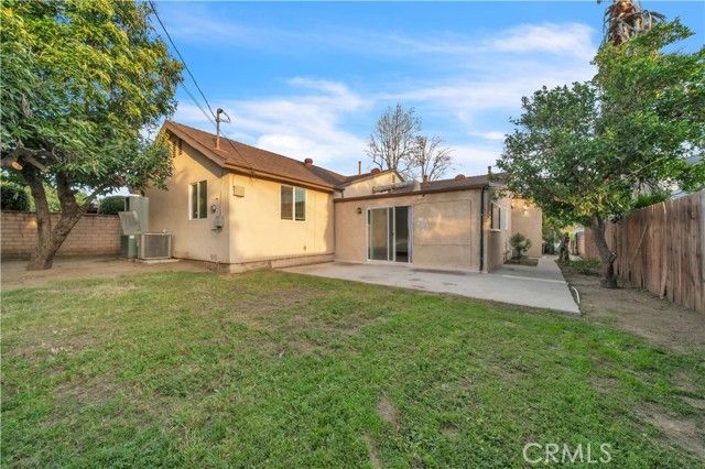 14357 Herron Street, Sylmar (los Angeles), CA 91342
