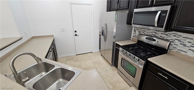 545 Playa Linda Place, Las Vegas, NV 89138