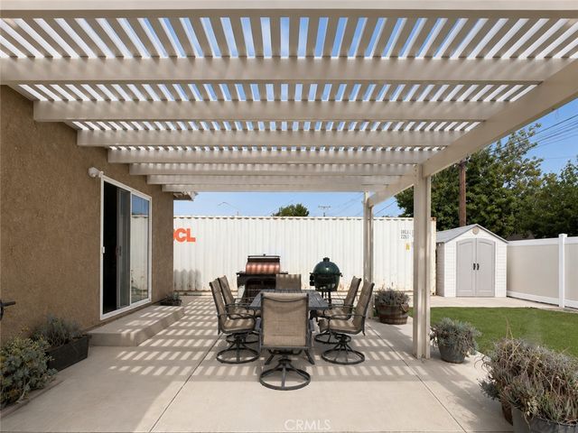 811 E Saint James Avenue, Orange, CA 92865