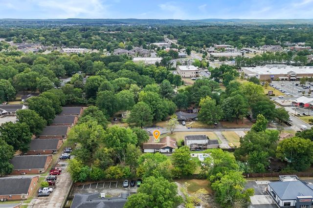 12 Burford Drive, Conway, AR 72034