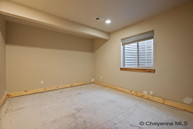 3815 BLUE SAGE RD, Cheyenne, WY 82001