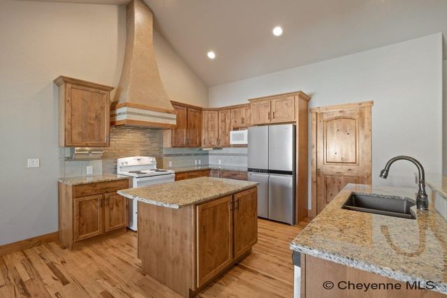 3815 BLUE SAGE RD, Cheyenne, WY 82001