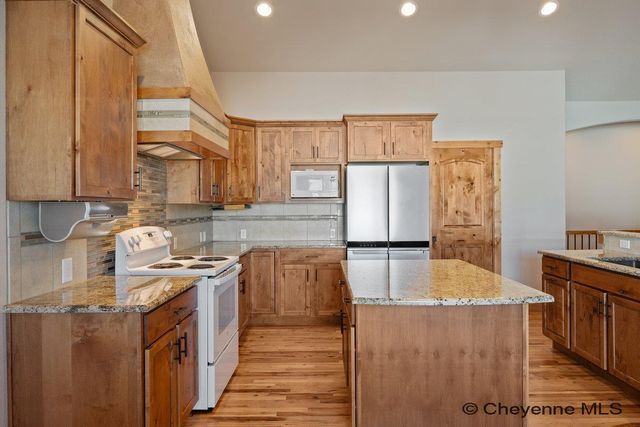 3815 BLUE SAGE RD, Cheyenne, WY 82001