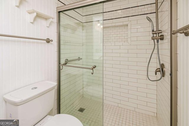 2536 Lakeshore Drive NE, Conyers, GA 30012