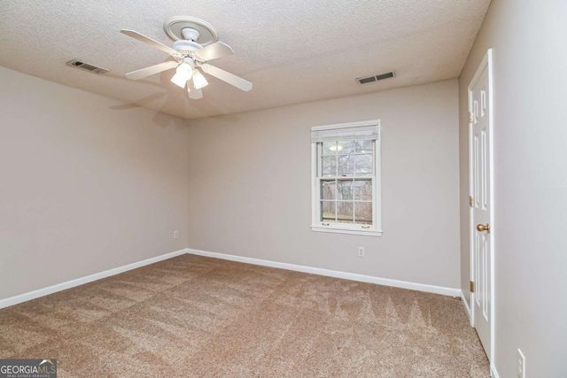 2536 Lakeshore Drive NE, Conyers, GA 30012