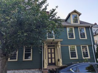 158 College Street 160A, Middletown, CT 06457