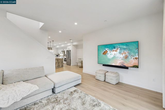 2780 Jones Road, Walnut Creek, CA 94597