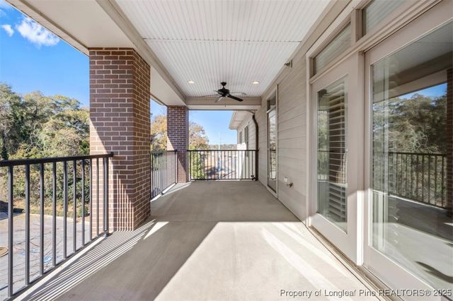 220 Hugh Shelton Loop 401, Fayetteville, NC 28301