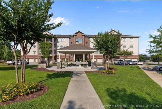 220 Hugh Shelton Loop 401, Fayetteville, NC 28301