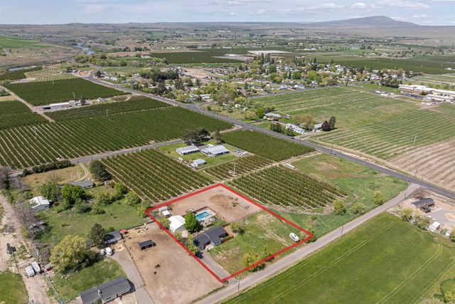 39304 N Olson Pr Nw, Benton City, WA 99320