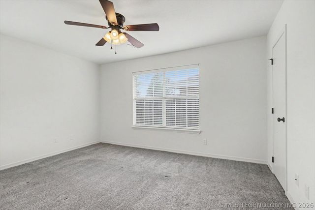 9414 E Magnoliawood Drive, Claremore, OK 74019