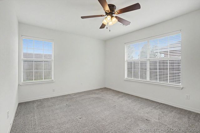 9414 E Magnoliawood Drive, Claremore, OK 74019