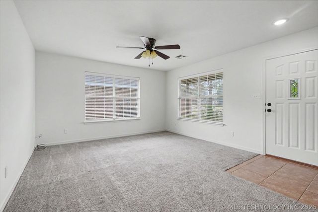 9414 E Magnoliawood Drive, Claremore, OK 74019